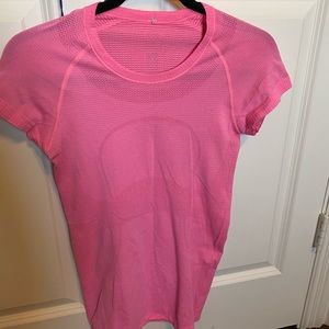 Lululemon swiftly short sleeve